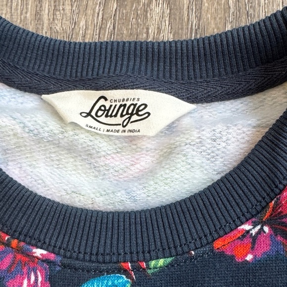 Chubbies Lounge Crewneck Sweatshirt Floral Print Mens Size small Colorful - Picture 4 of 4